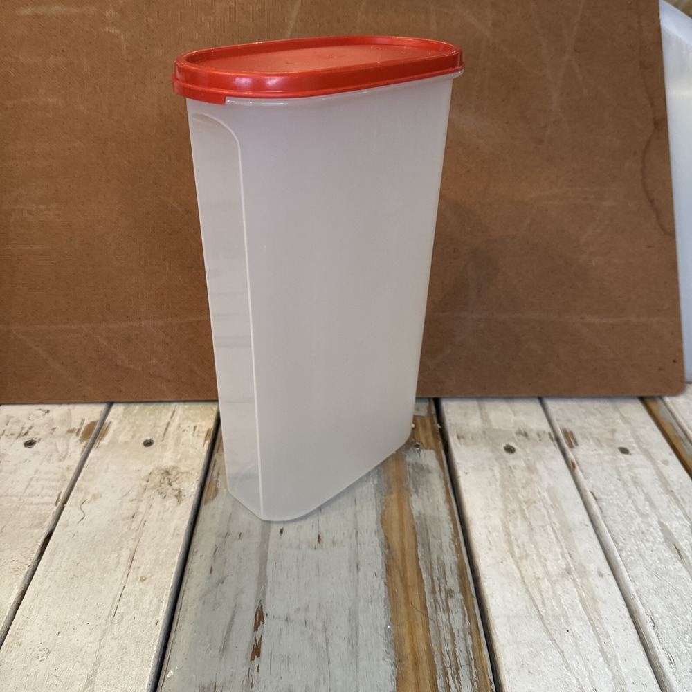 Vintage Tupperware 1615-4 Storage Container w/ Lid 12 1/4 Cups Red Lid